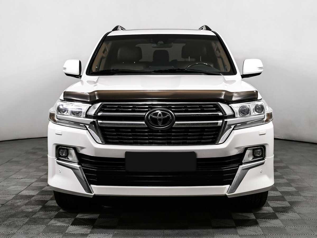 Toyota Land Cruiser с пробегом — 2016 год. Фото: #1