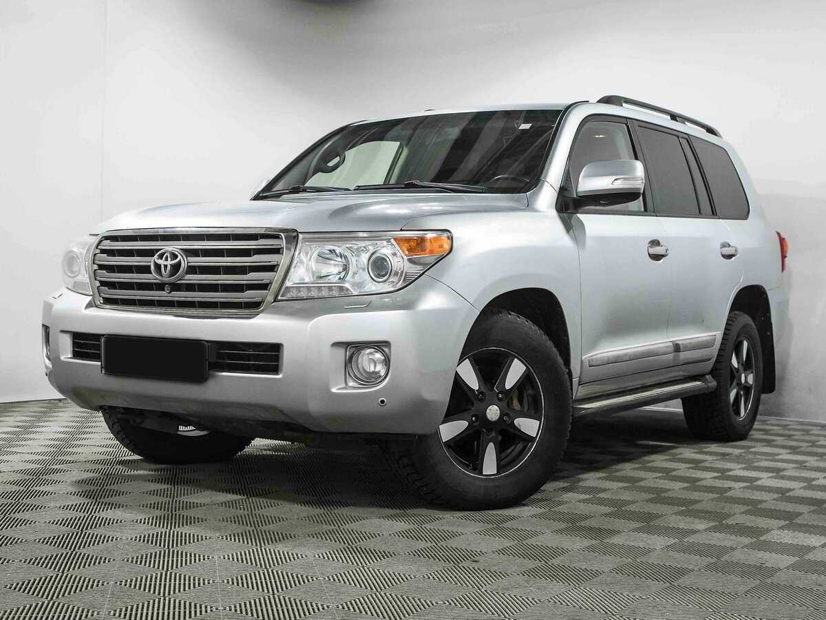 Toyota Land Cruiser с пробегом — 2012 год. Посмотреть фото