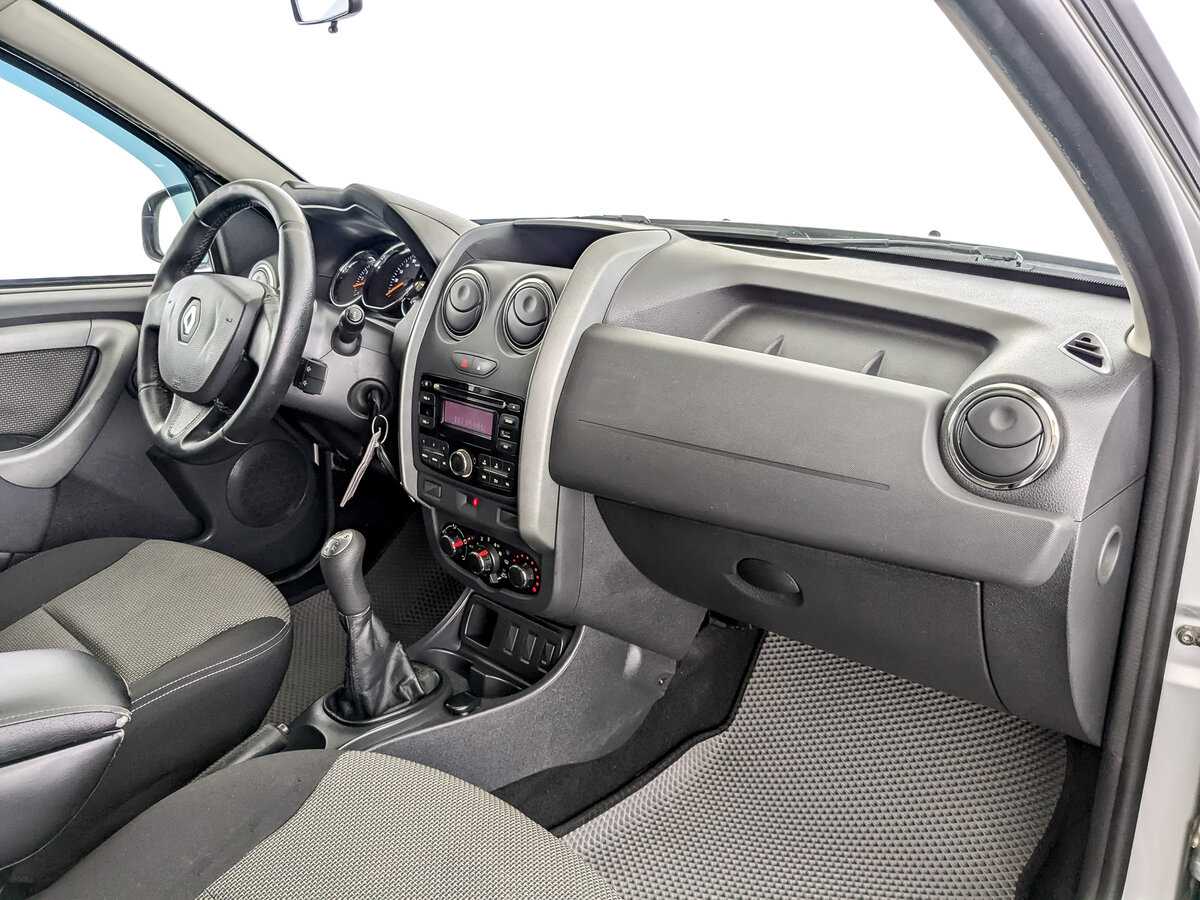 Renault Duster с пробегом — 2017 год. Фото: #8