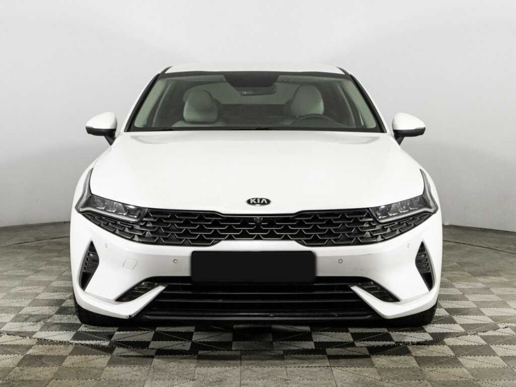 Kia K5 с пробегом — 2021 год. Фото: #1
