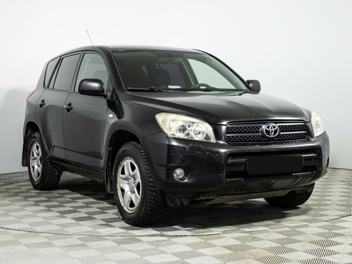 Toyota RAV4 с пробегом — 2008 год. Фото: #2