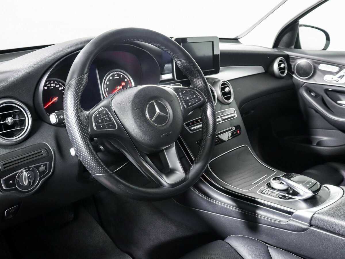 Mercedes-Benz GLC Coupe с пробегом — 2018 год. Фото: #10