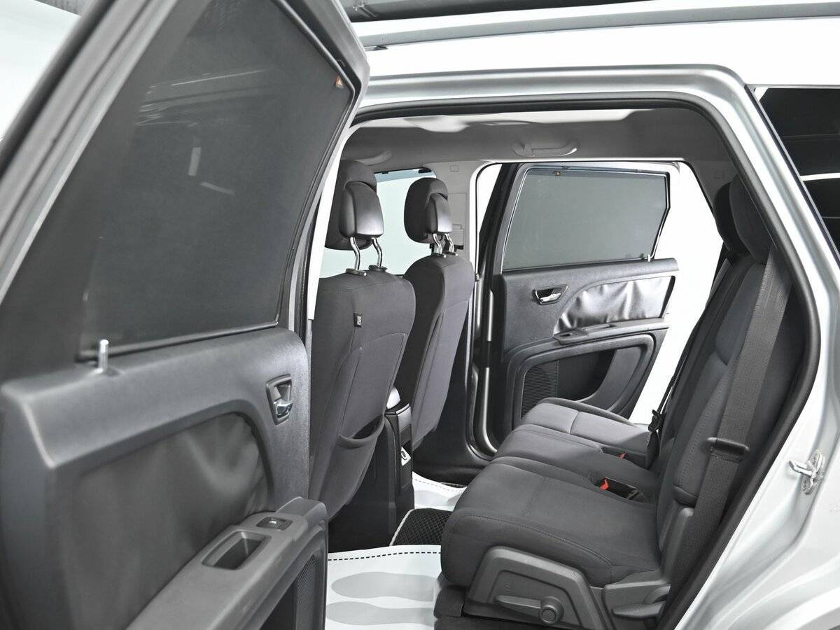 Dodge Journey с пробегом — 2010 год. Фото: #13