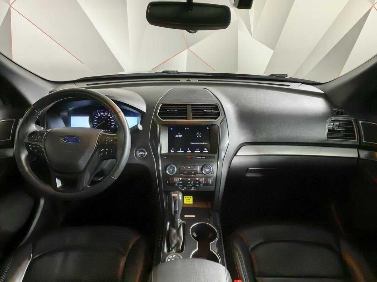 Ford Explorer с пробегом — 2019 год. Фото: #9
