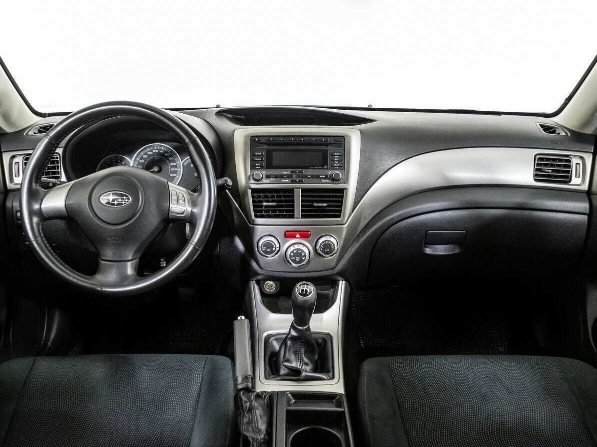 Subaru Impreza с пробегом — 2008 год. Фото: #9