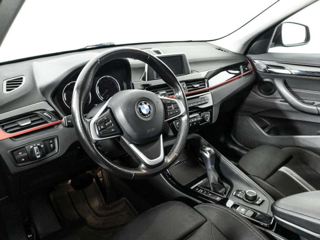BMW X1 с пробегом — 2018 год. Фото: #10
