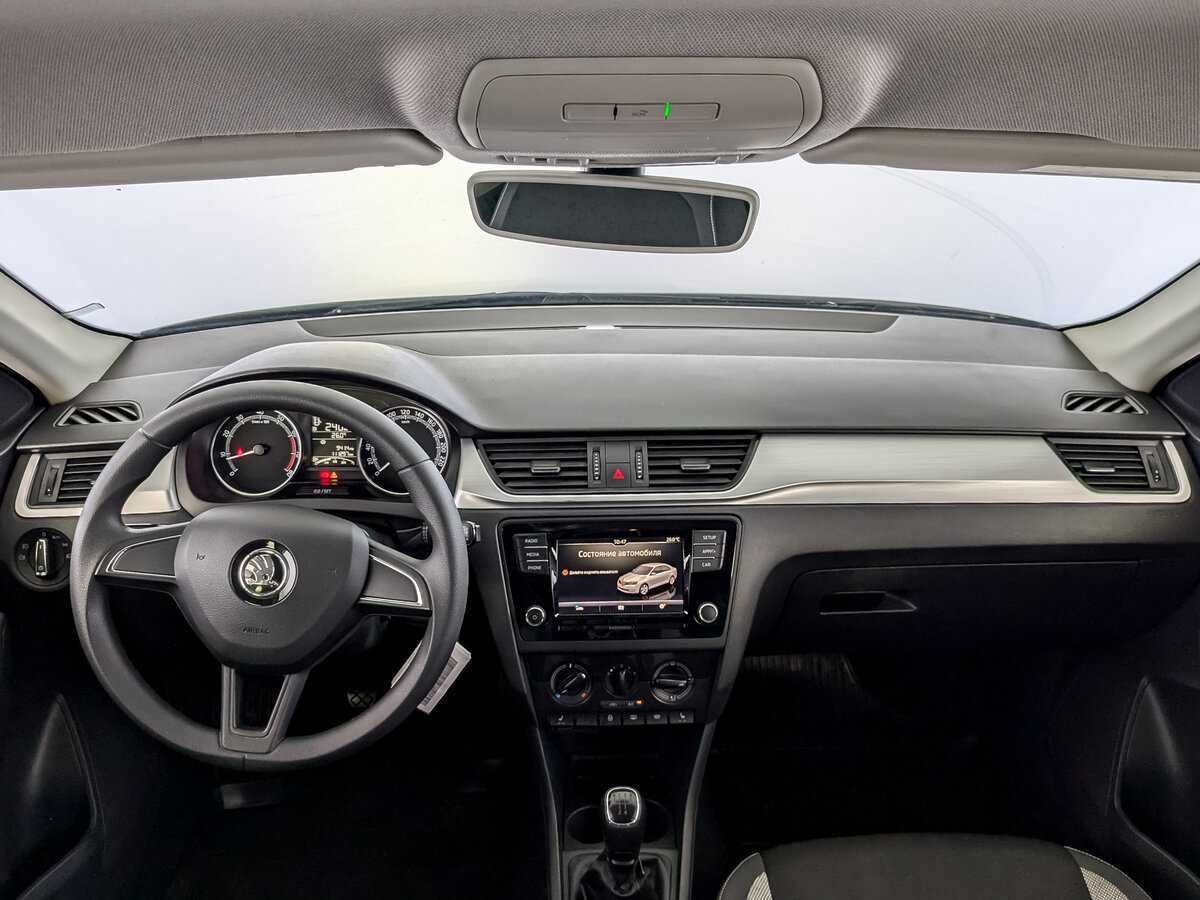 Skoda Rapid с пробегом — 2018 год. Фото: #11