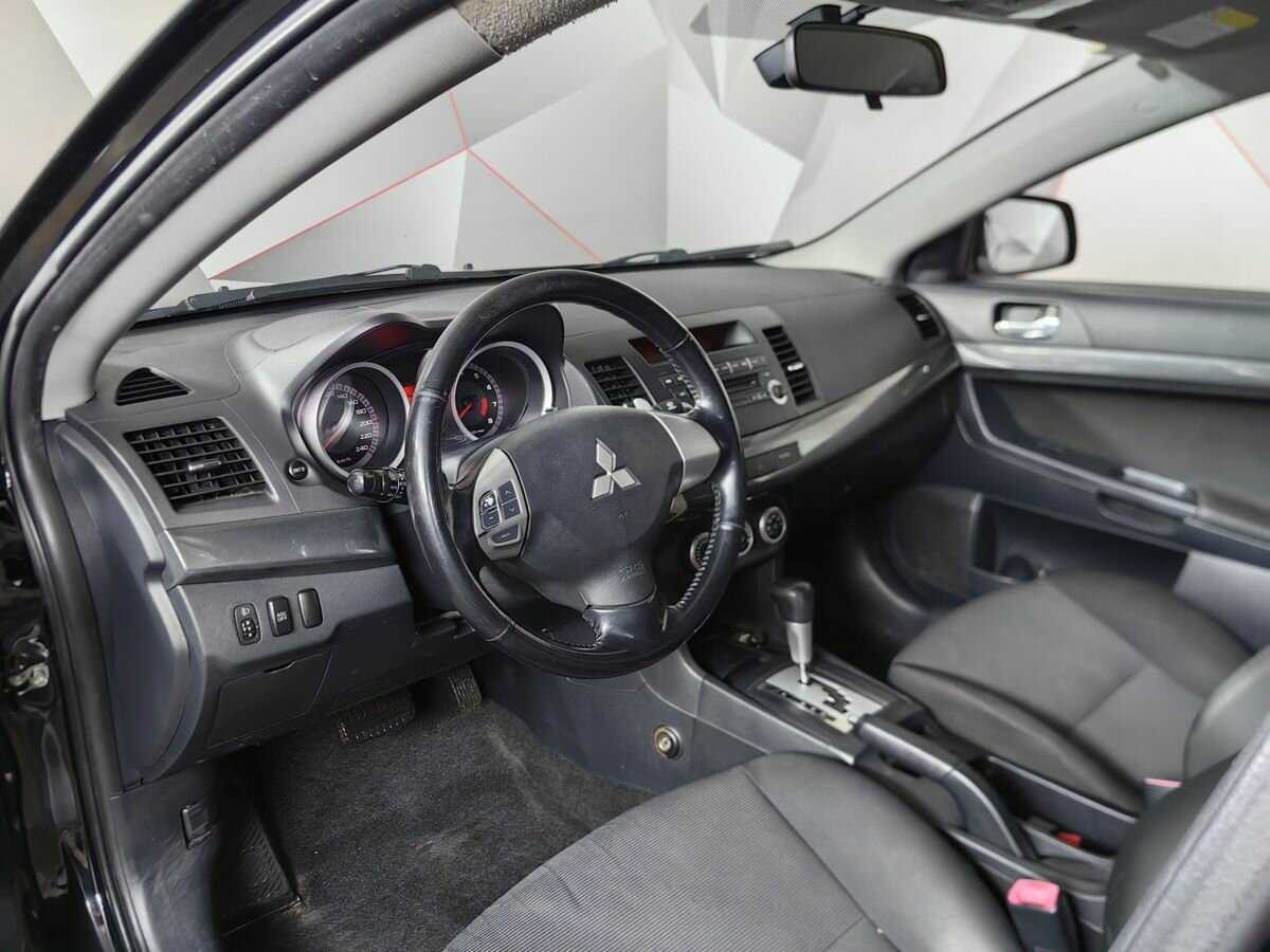 Mitsubishi Lancer с пробегом — 2008 год. Фото: #12
