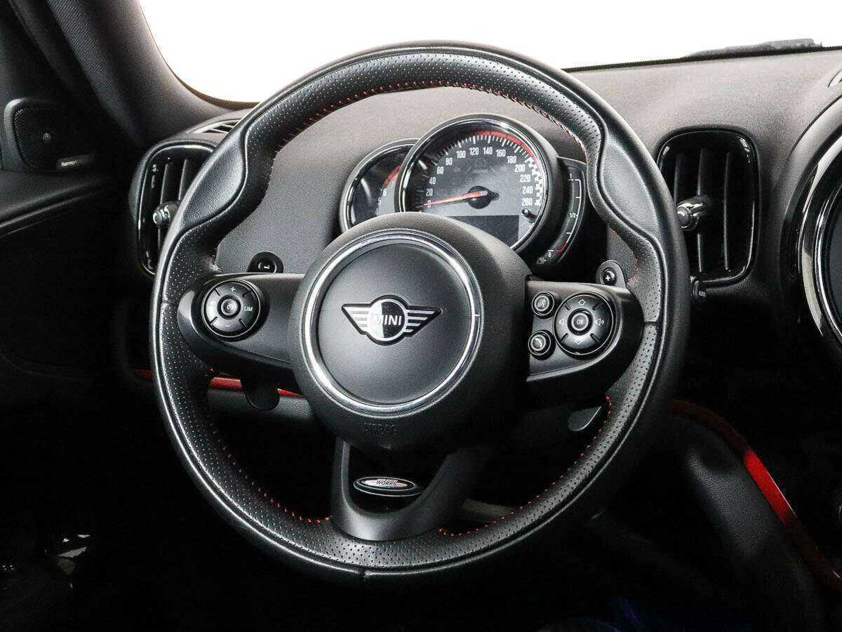 Mini Countryman с пробегом — 2020 год. Фото: #10