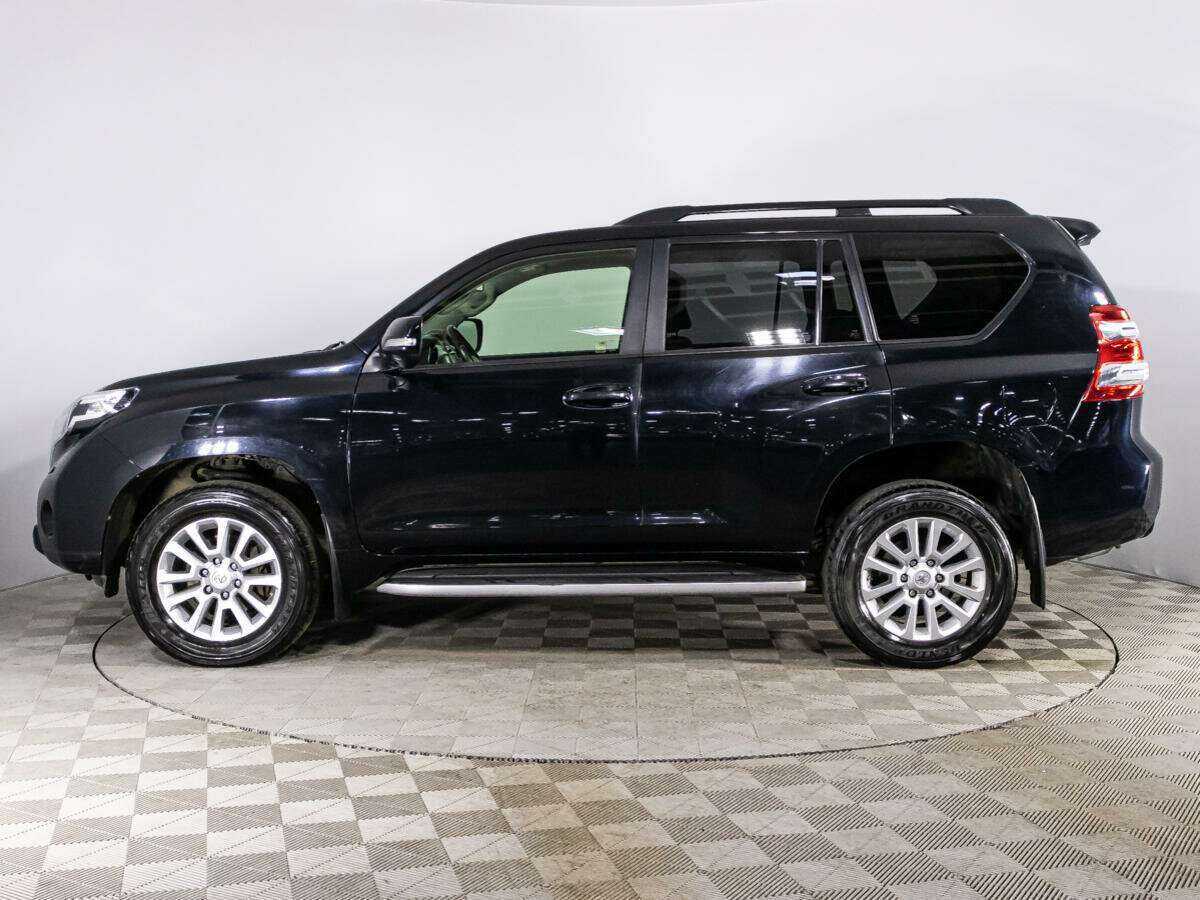 Toyota Land Cruiser Prado с пробегом — 2016 год. Фото: #7