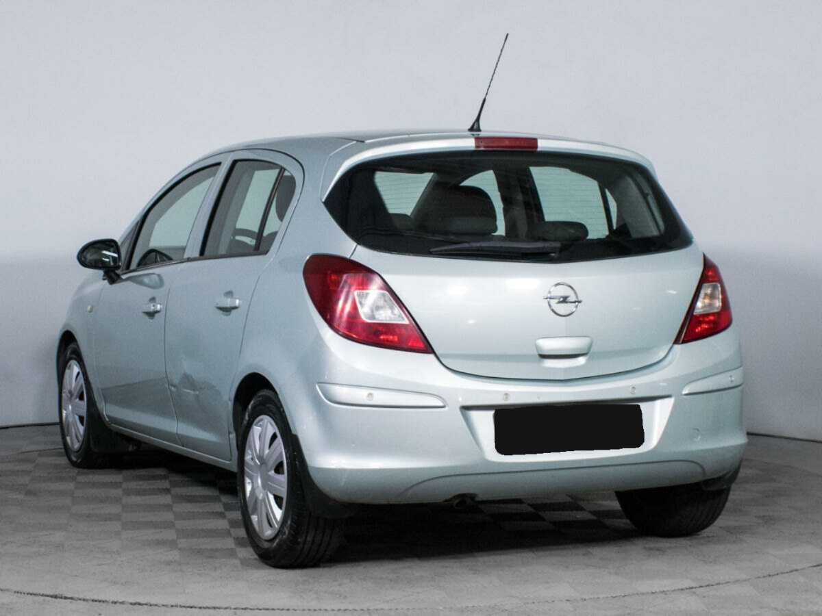 Opel Corsa с пробегом — 2008 год. Фото: #6