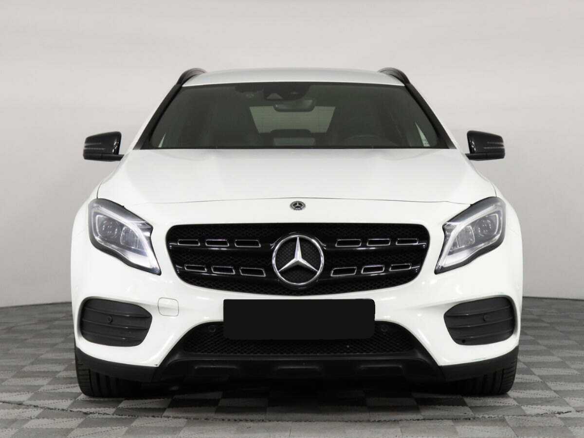 Mercedes-Benz GLA с пробегом — 2017 год. Фото: #1