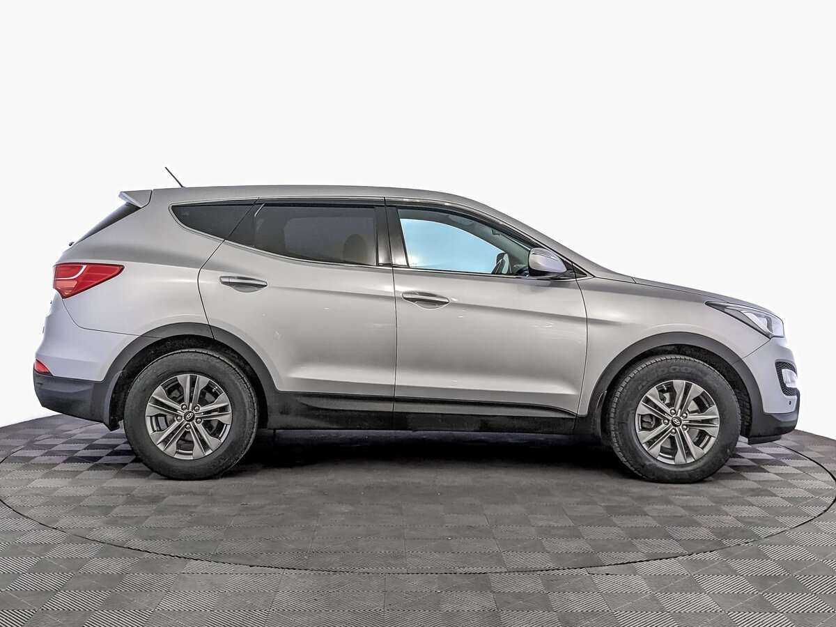Hyundai Santa Fe с пробегом — 2013 год. Фото: #3