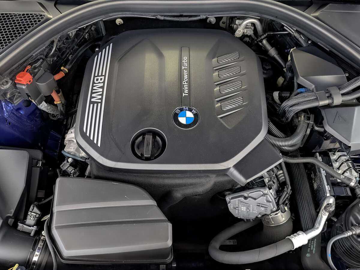 BMW 3 серии с пробегом — 2019 год. Фото: #8