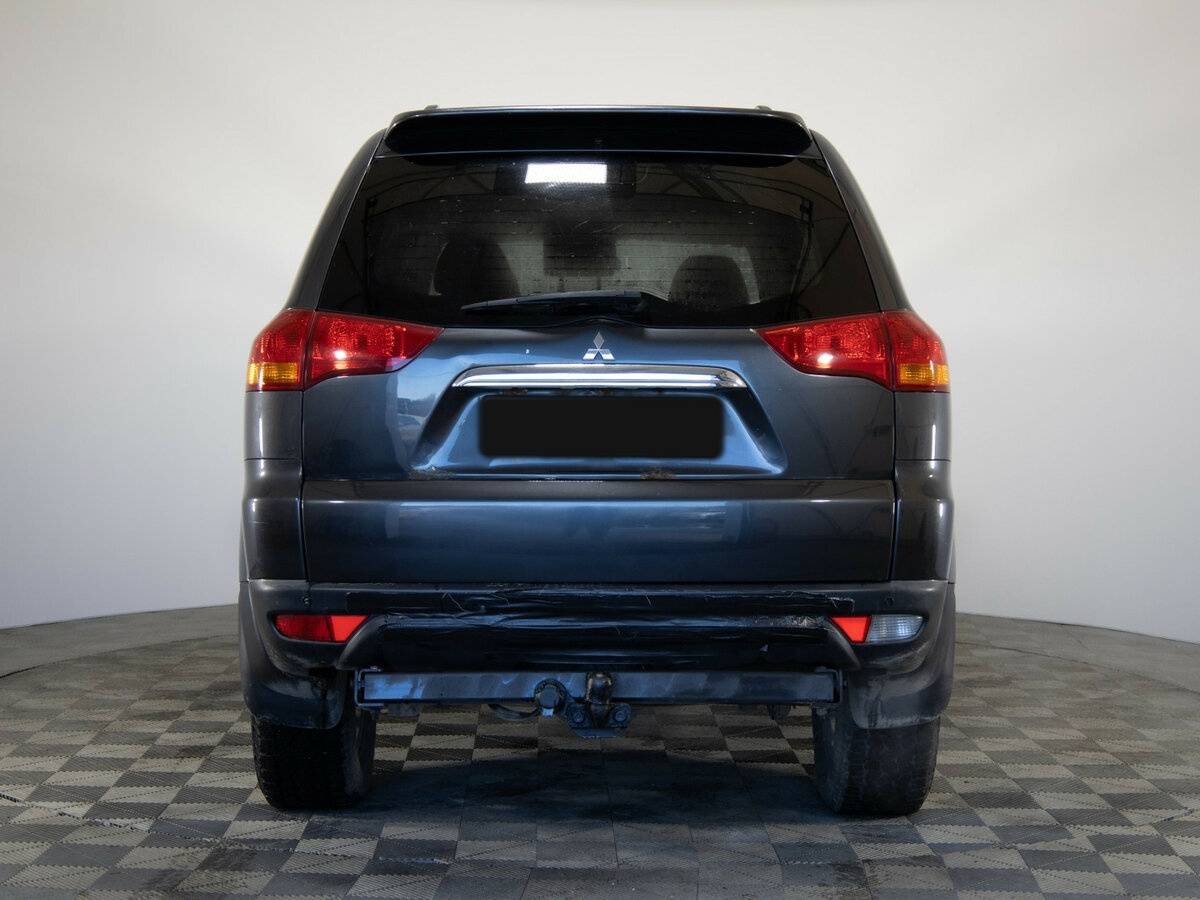 Mitsubishi Pajero Sport с пробегом — 2010 год. Фото: #5