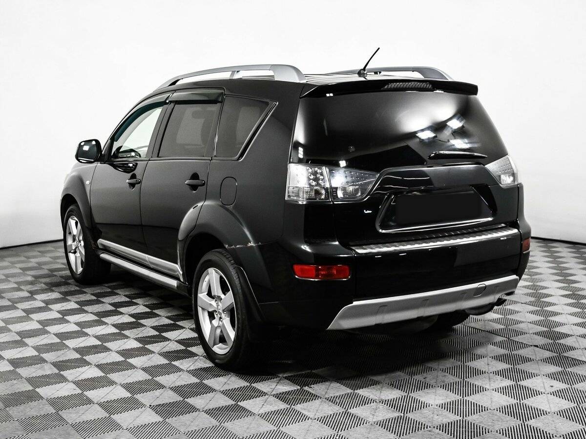 Mitsubishi Outlander с пробегом — 2008 год. Фото: #6