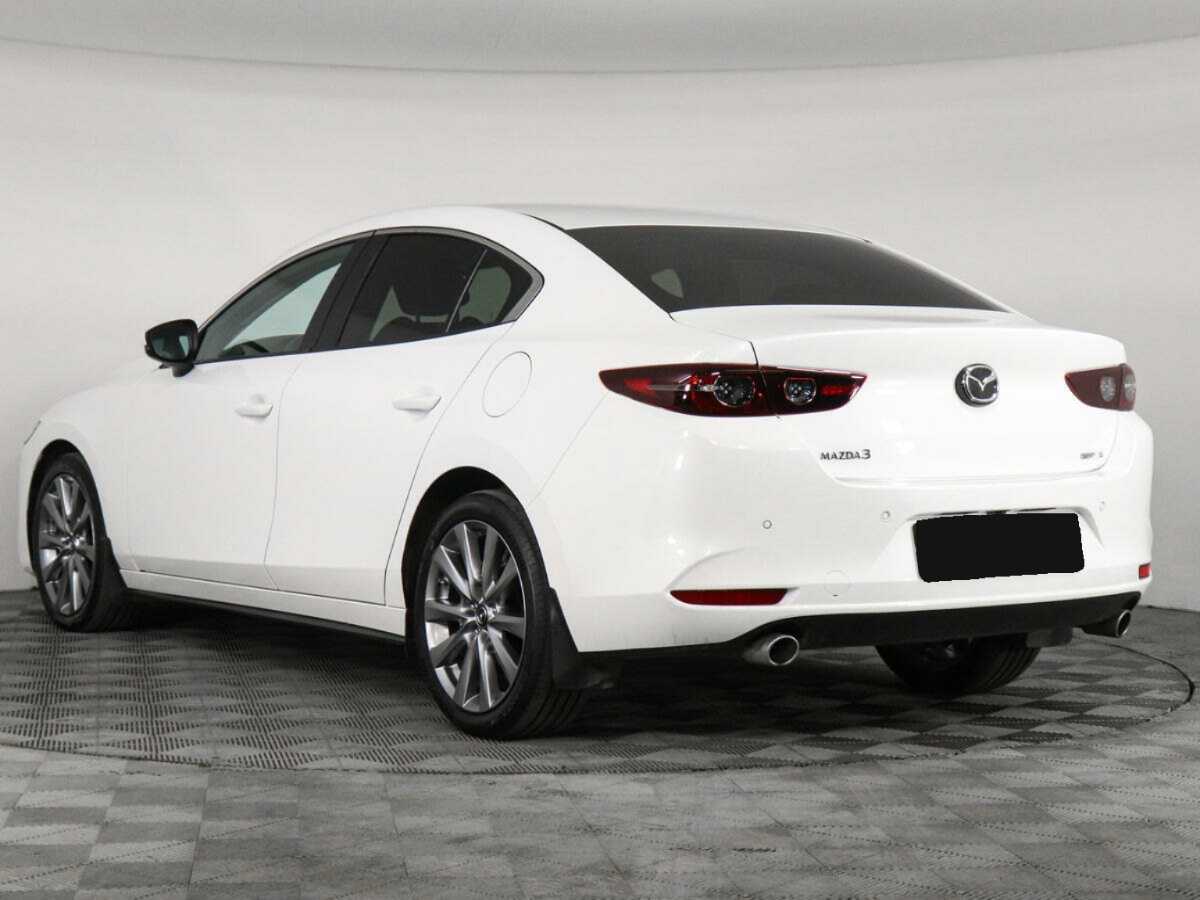 Mazda 3 с пробегом — 2022 год. Фото: #6