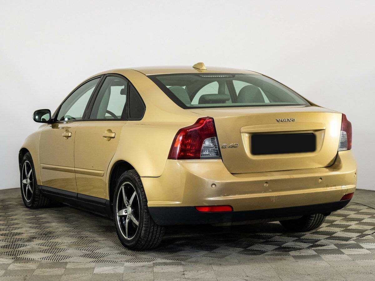 Volvo S40 с пробегом — 2007 год. Фото: #6