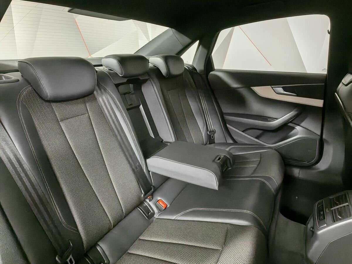 Audi A4 с пробегом — 2016 год. Фото: #12