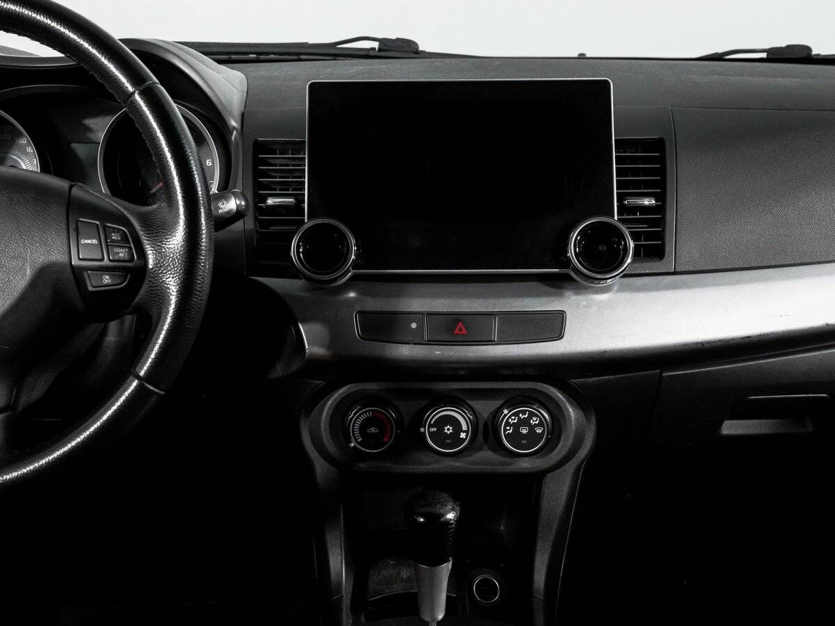 Mitsubishi Lancer с пробегом — 2007 год. Фото: #12