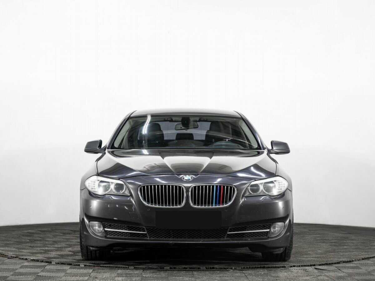 BMW 5 серии с пробегом — 2011 год. Фото: #1