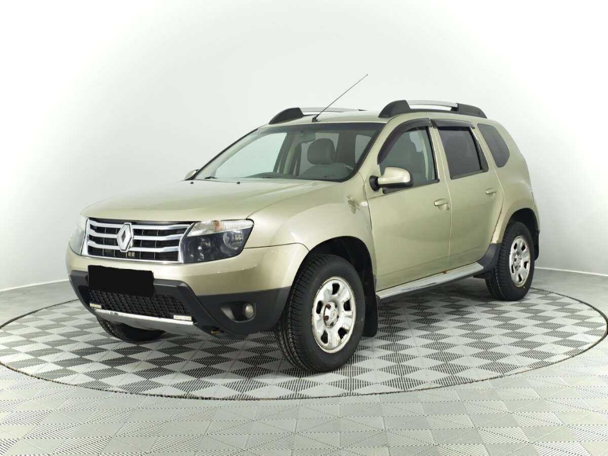 Renault Duster с пробегом — 2012 год. Посмотреть фото