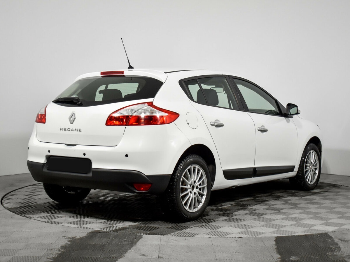 Renault Megane с пробегом — 2013 год. Фото: #4