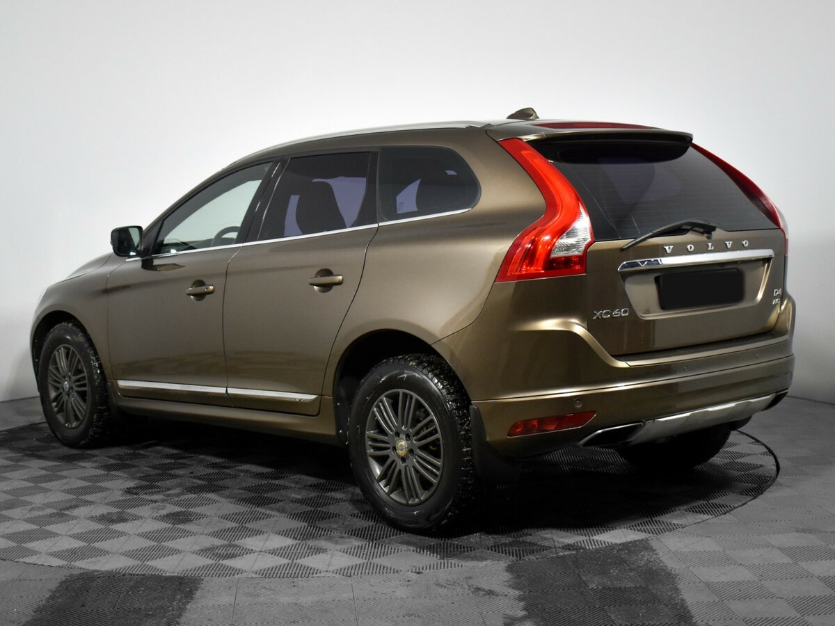 Volvo XC60 с пробегом — 2014 год. Фото: #6