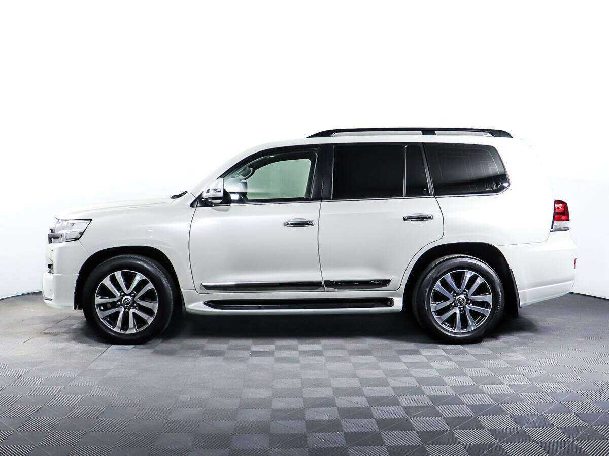 Toyota Land Cruiser с пробегом — 2016 год. Фото: #8