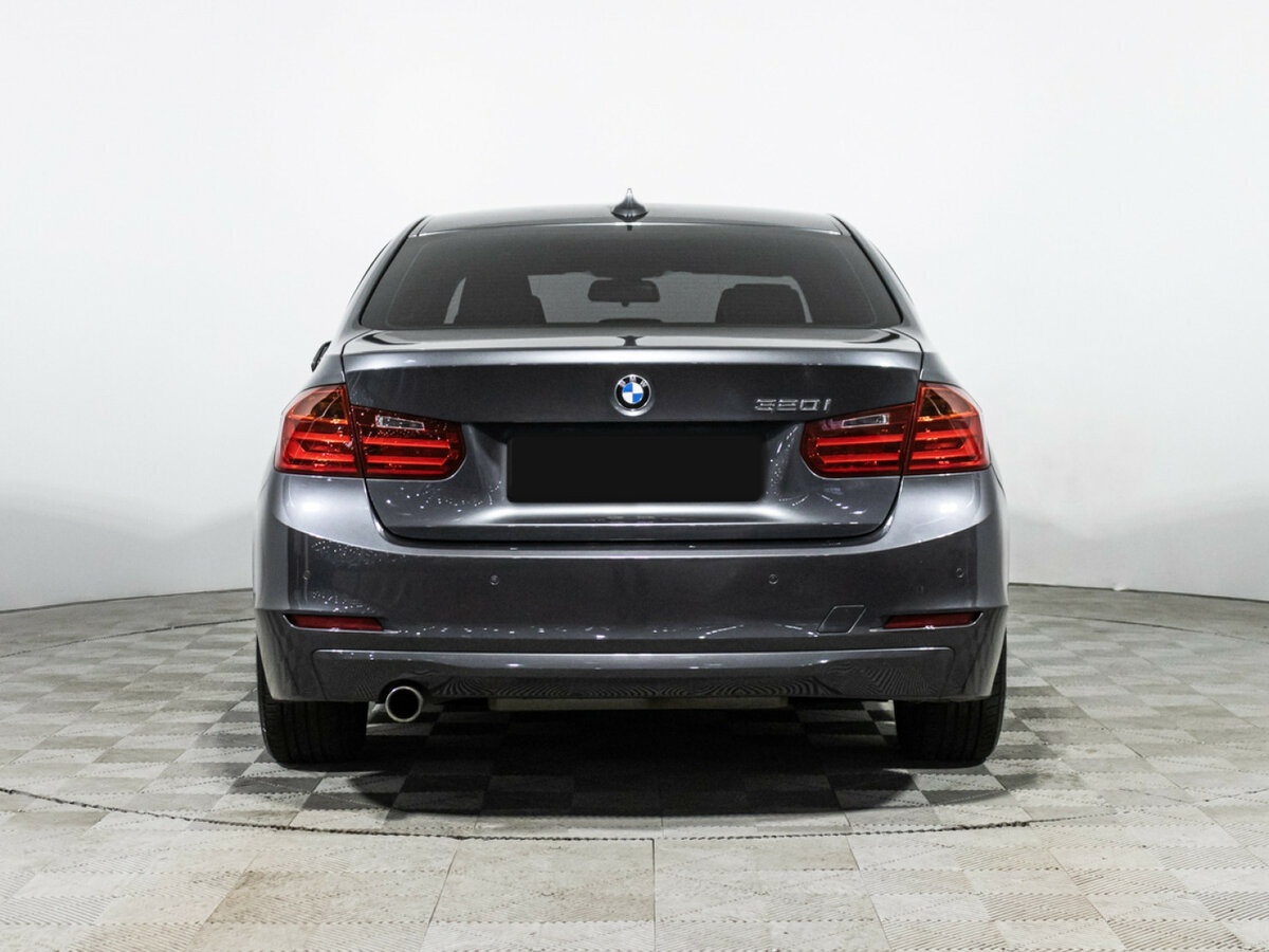 BMW 3 серии с пробегом — 2014 год. Фото: #5