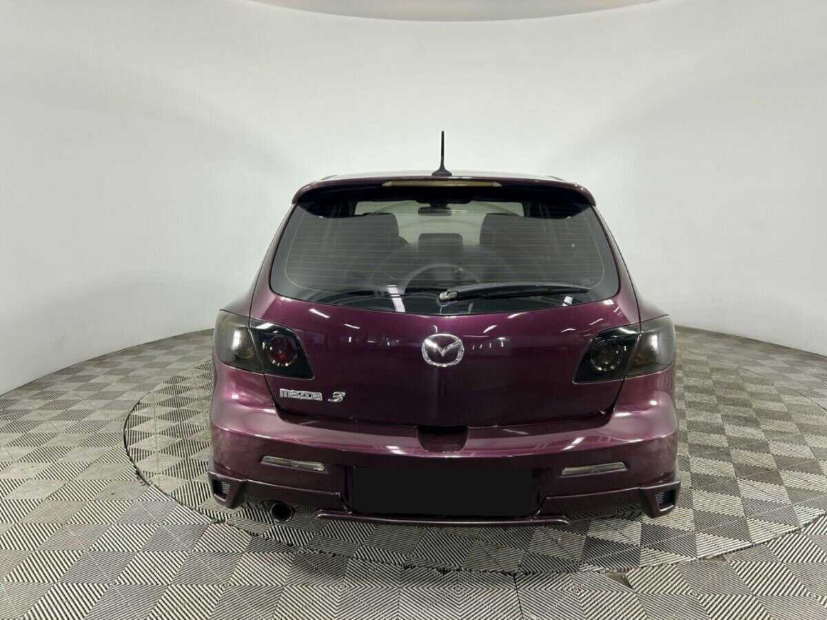 Mazda 3 с пробегом — 2007 год. Фото: #2