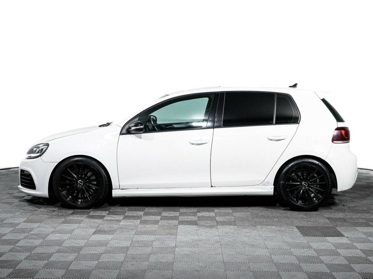 Volkswagen Golf R с пробегом — 2012 год. Фото: #7