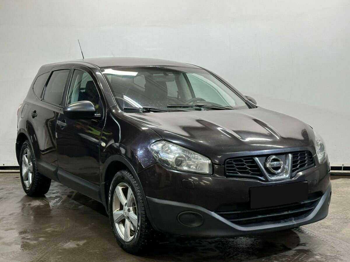 Nissan Qashqai+2 с пробегом — 2012 год. Фото: #2