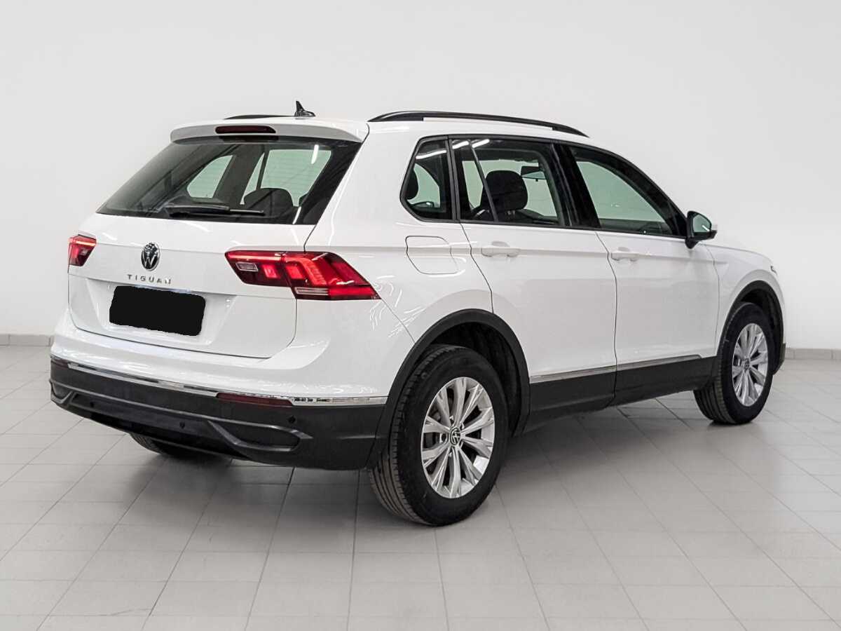 Volkswagen Tiguan с пробегом — 2021 год. Фото: #4
