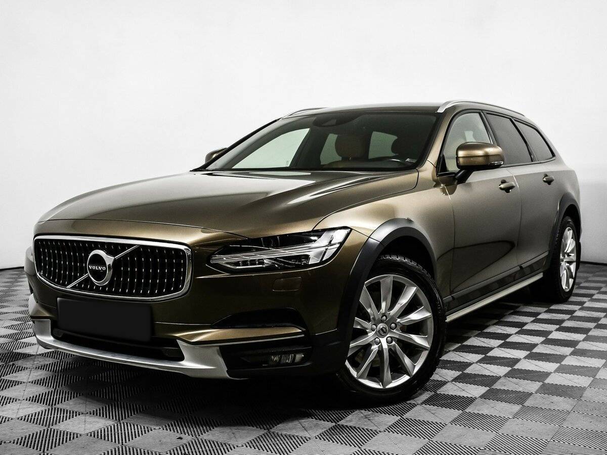 Volvo V90 Cross Country с пробегом — 2017 год. Фото: #0