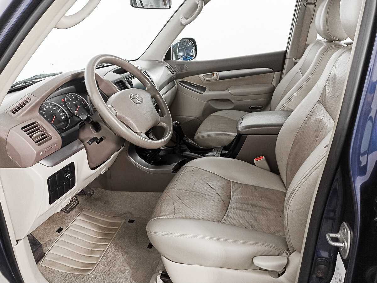 Toyota Land Cruiser Prado с пробегом — 2005 год. Фото: #15