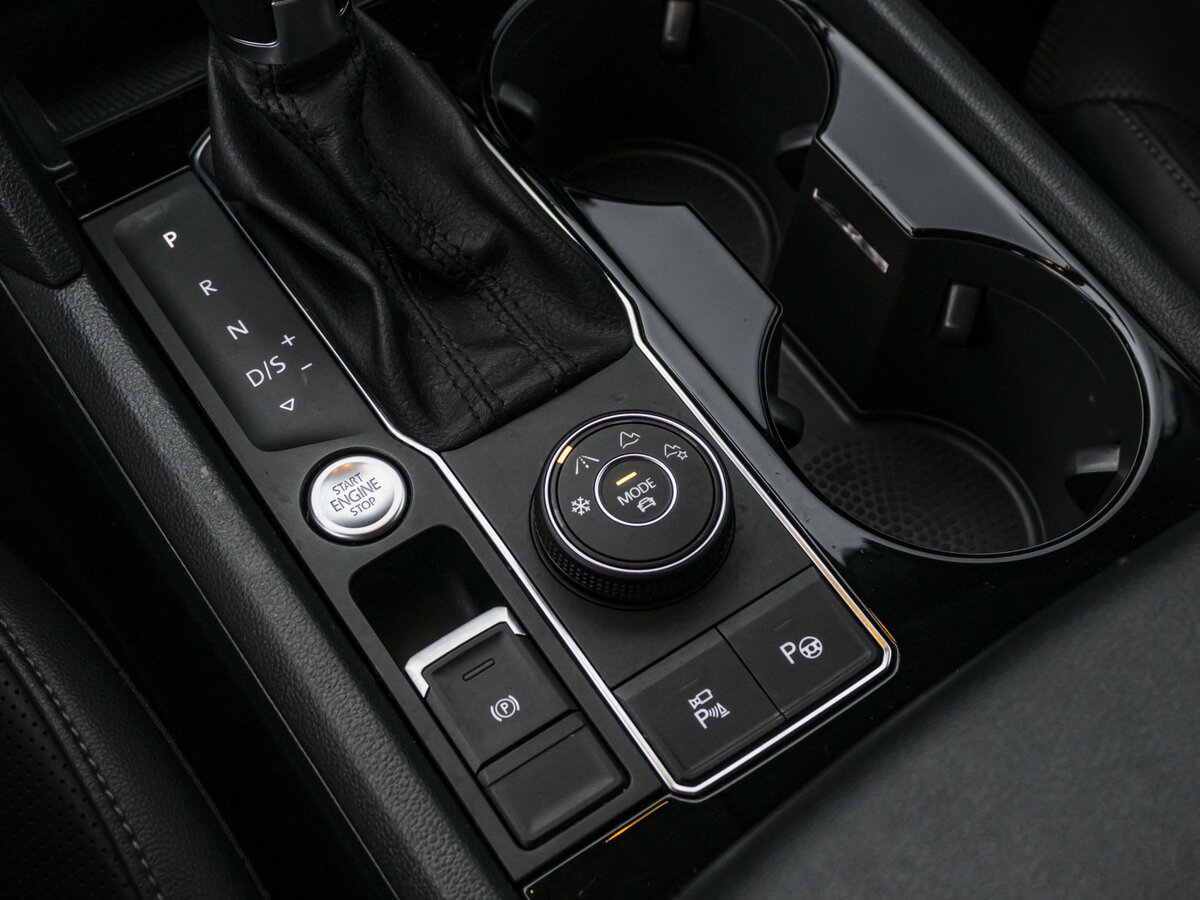 Volkswagen Teramont с пробегом — 2019 год. Фото: #18