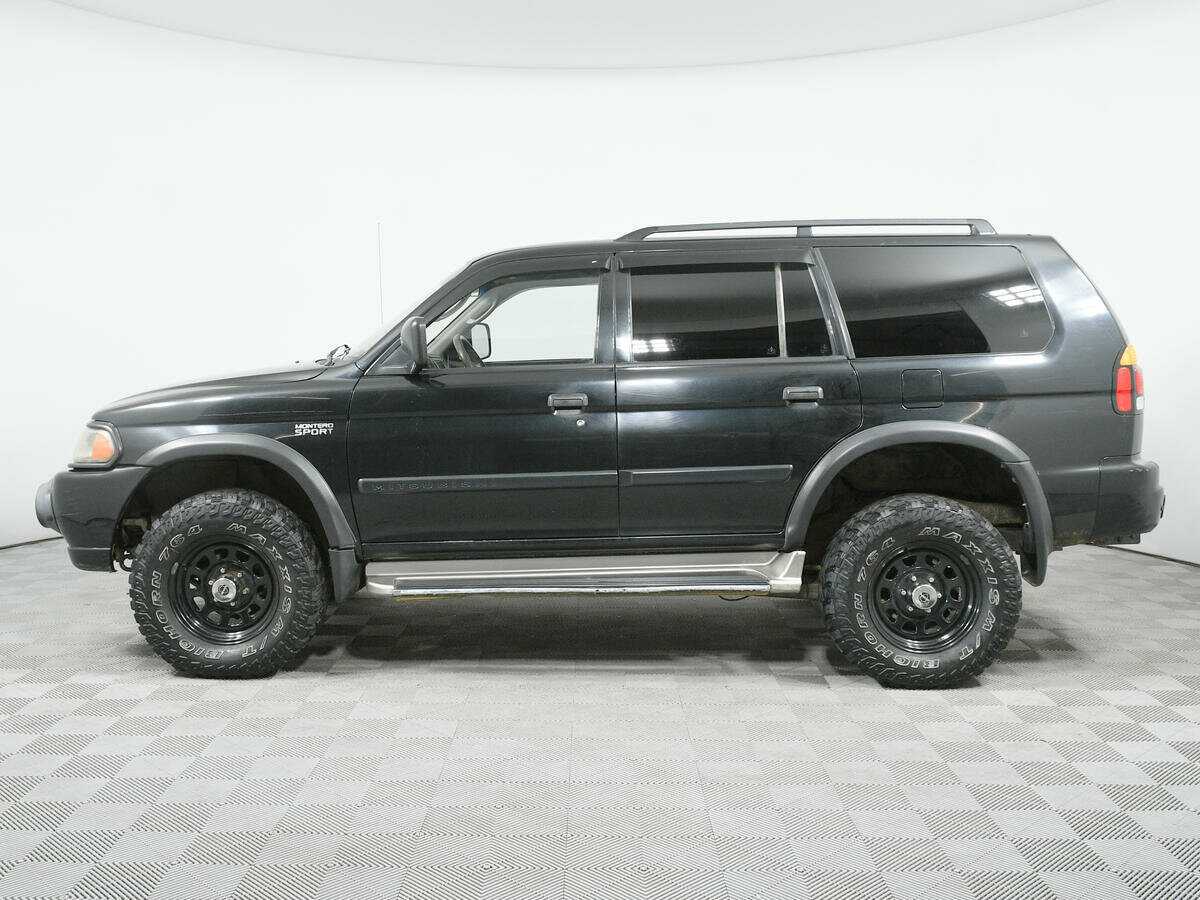 Mitsubishi Montero Sport с пробегом — 2002 год. Фото: #4
