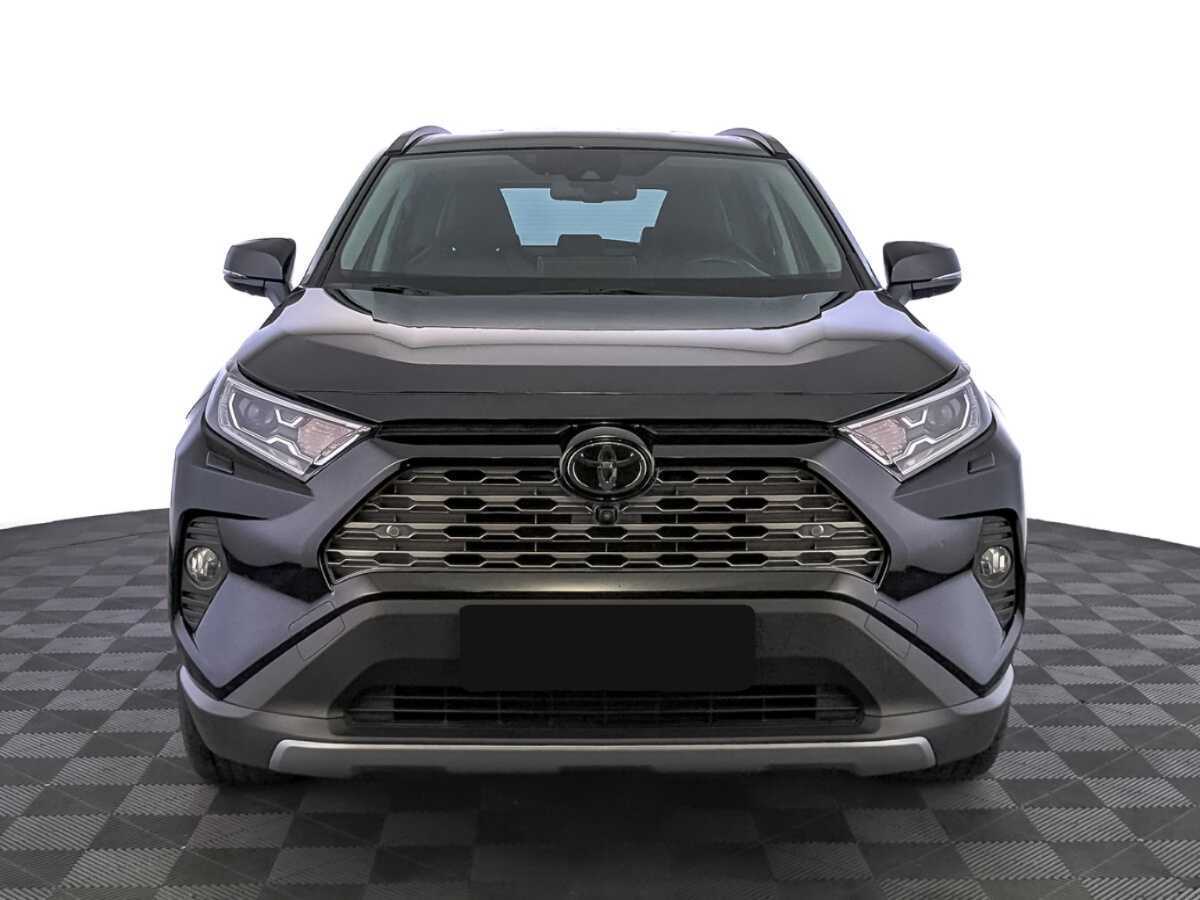 Toyota RAV4 с пробегом — 2022 год. Фото: #1