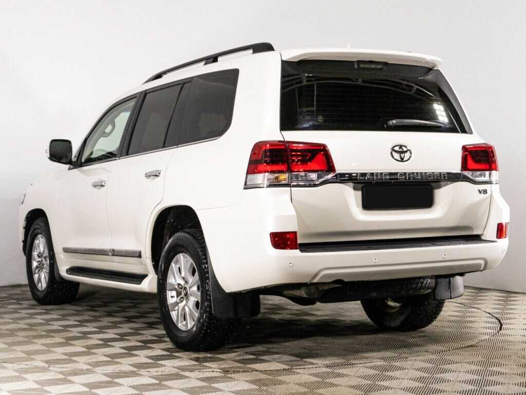 Toyota Land Cruiser с пробегом — 2016 год. Фото: #5