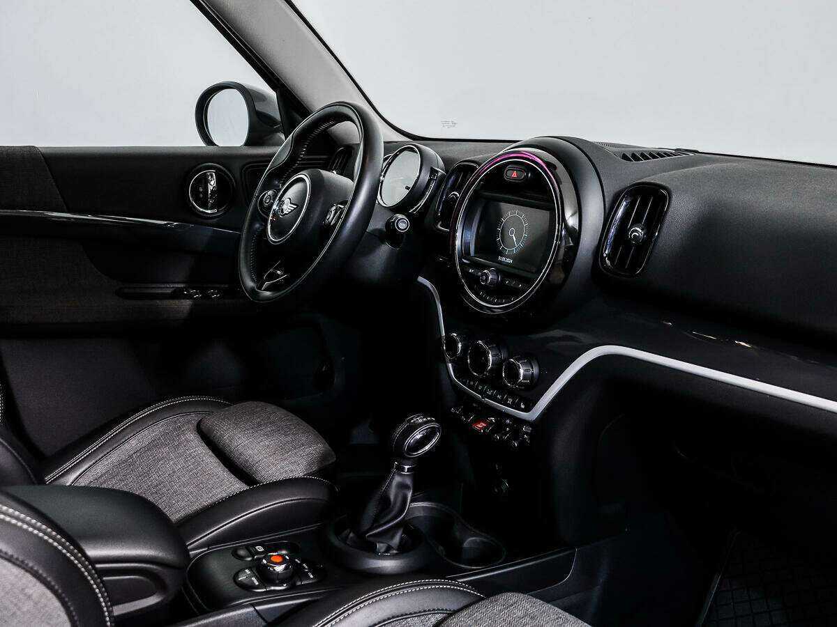 Mini Countryman с пробегом — 2018 год. Фото: #11