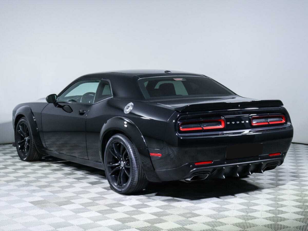 Dodge Challenger с пробегом — 2019 год. Фото: #6