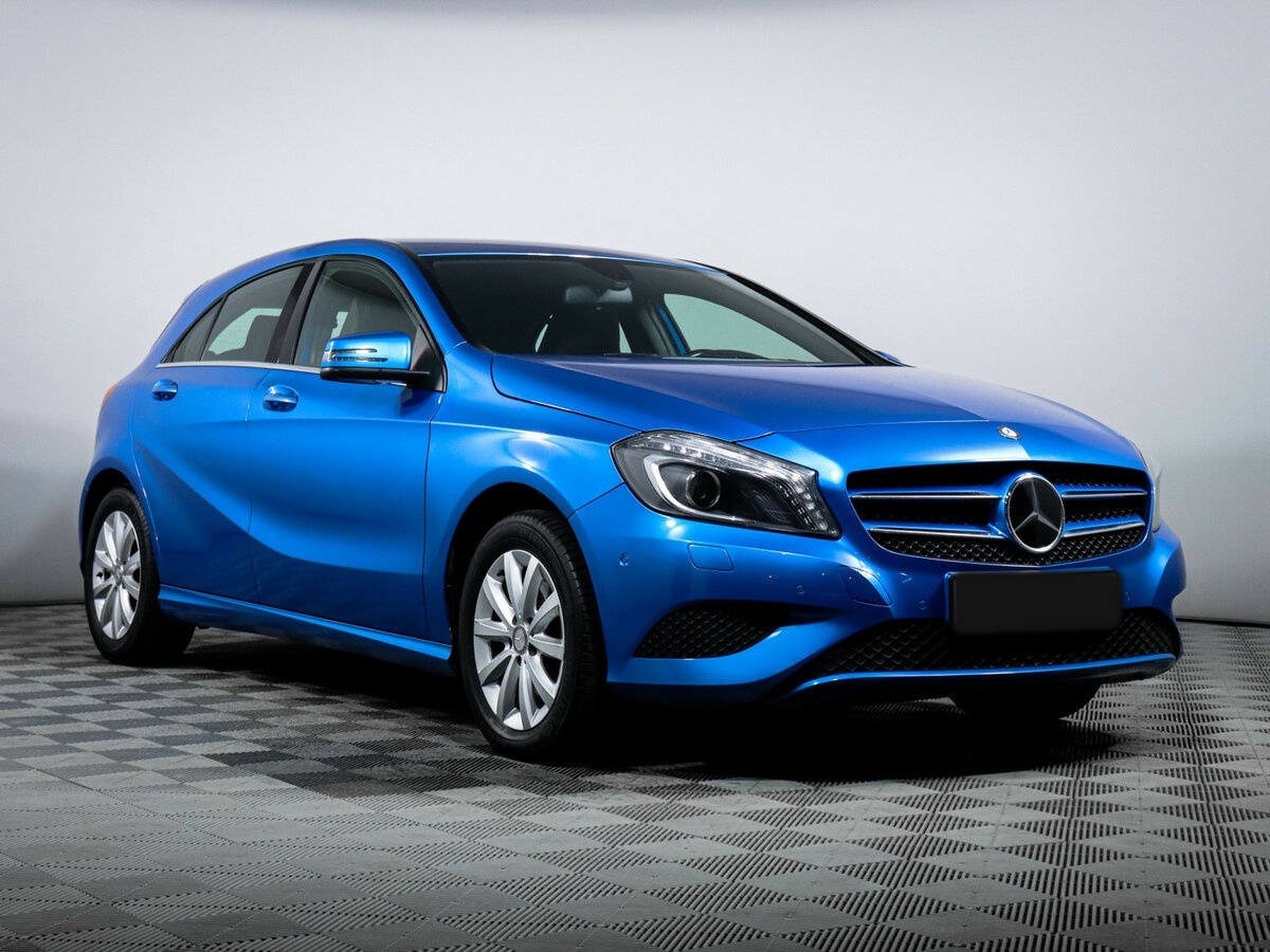 Mercedes-Benz A-Класс с пробегом — 2014 год. Фото: #2