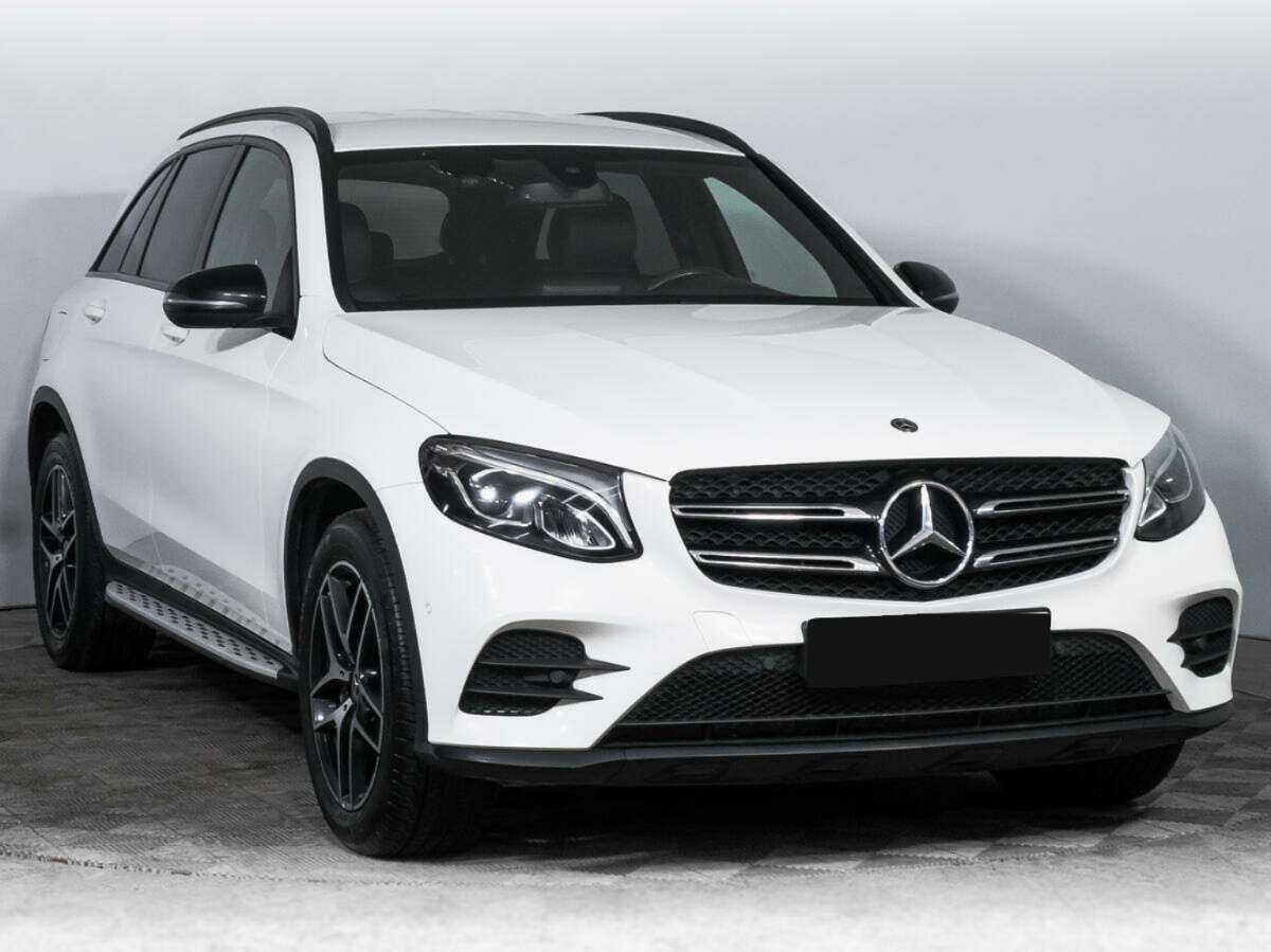 Mercedes-Benz GLC с пробегом — 2017 год. Фото: #2