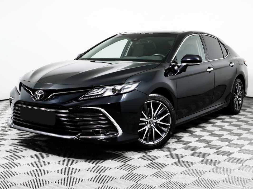 Toyota Camry с пробегом — 2022 год. Посмотреть фото
