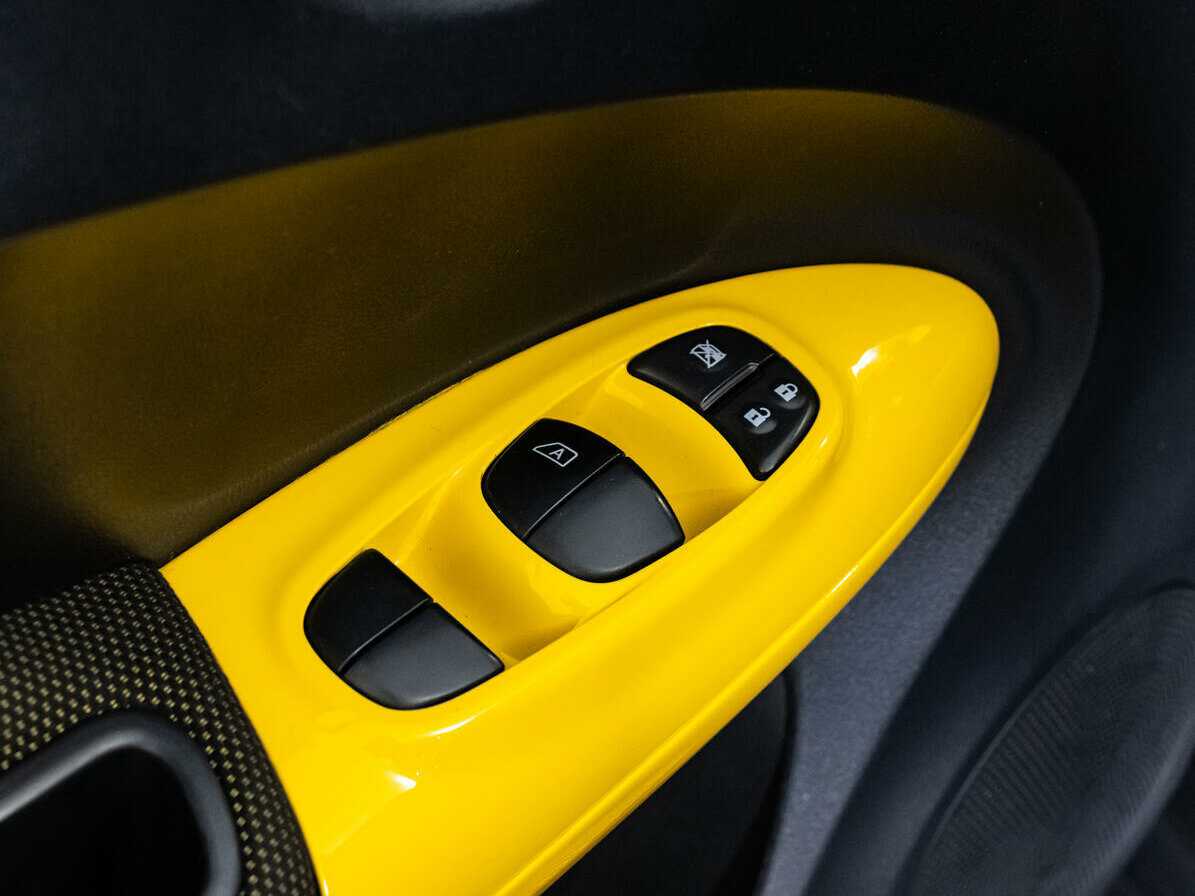 Nissan Juke с пробегом — 2014 год. Фото: #16
