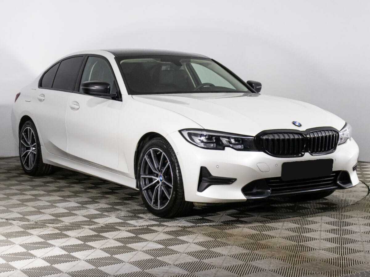 BMW 3 серии с пробегом — 2020 год. Фото: #2