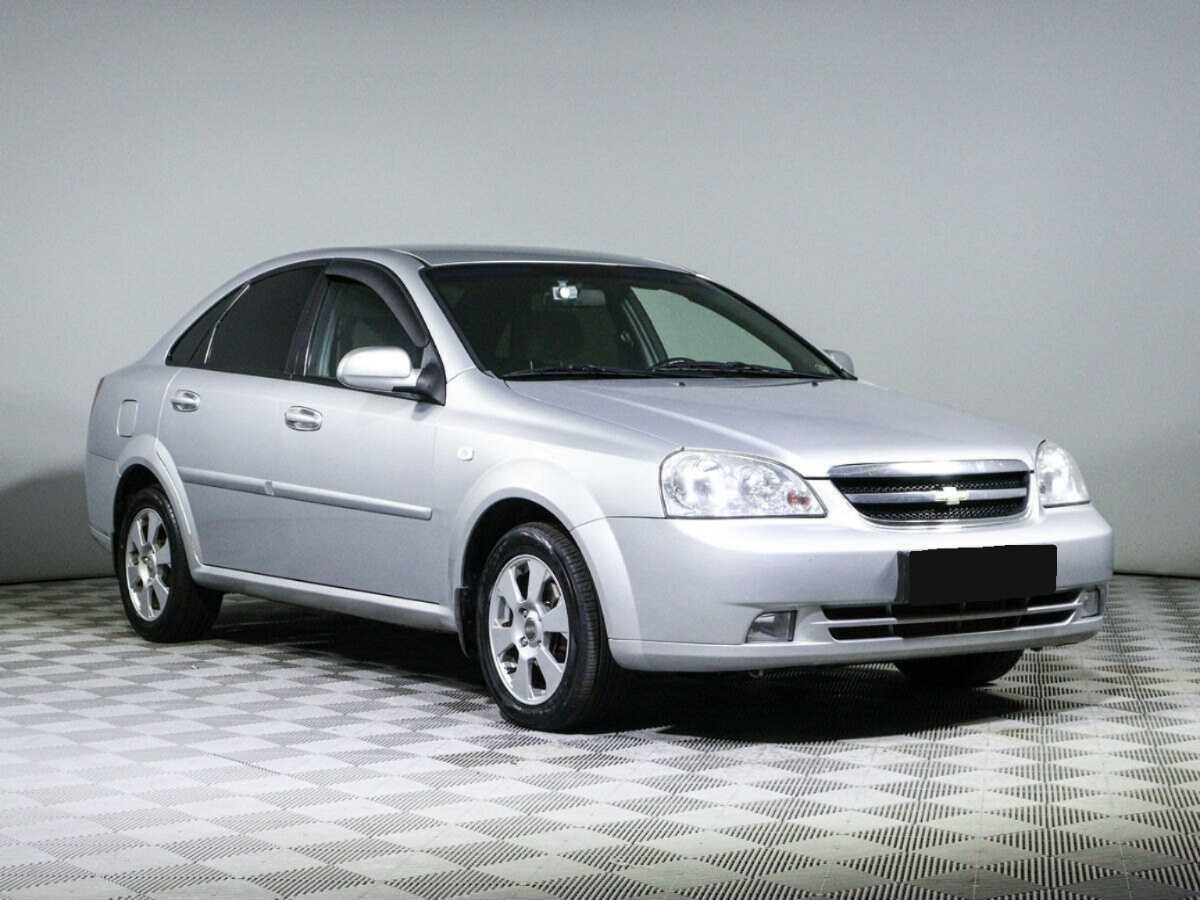 Chevrolet Lacetti с пробегом — 2007 год. Фото: #2