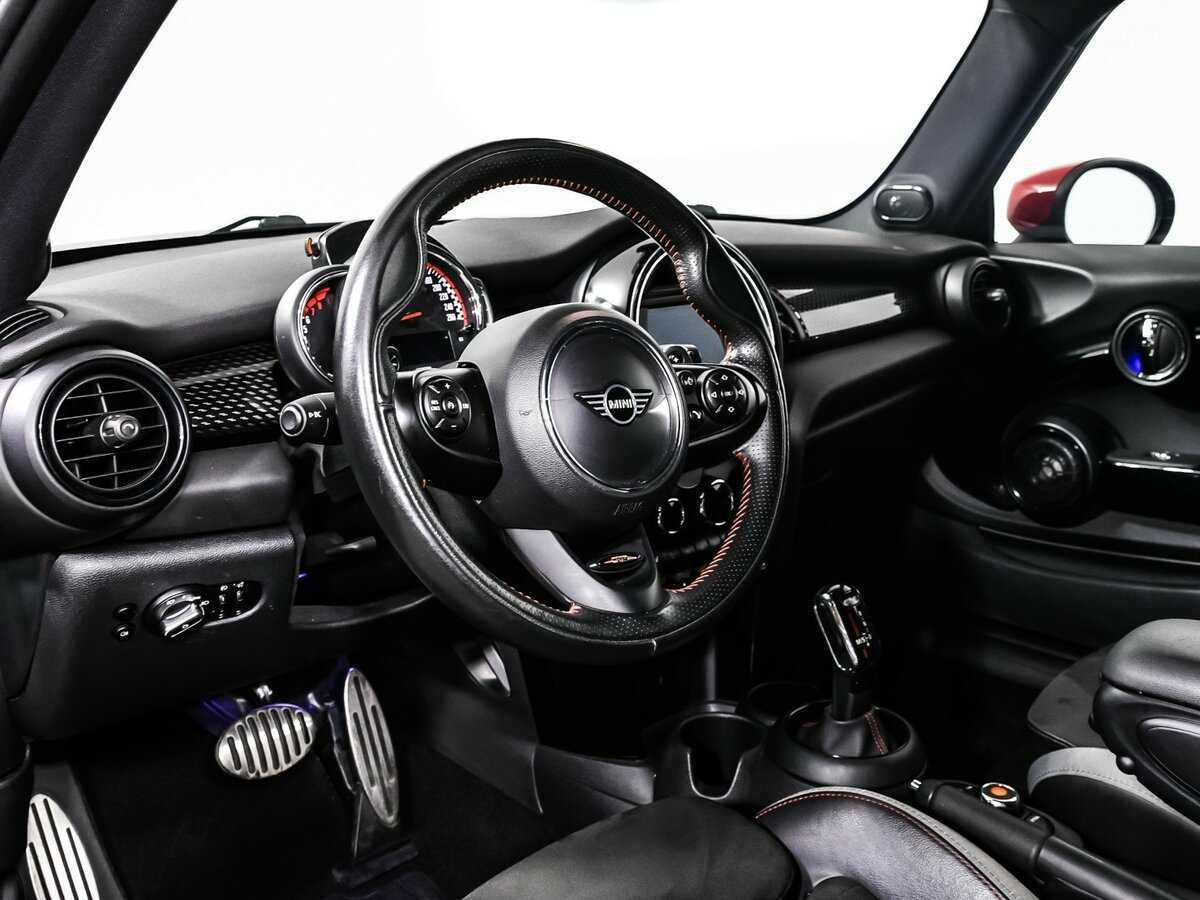 Mini Hatch с пробегом — 2019 год. Фото: #11
