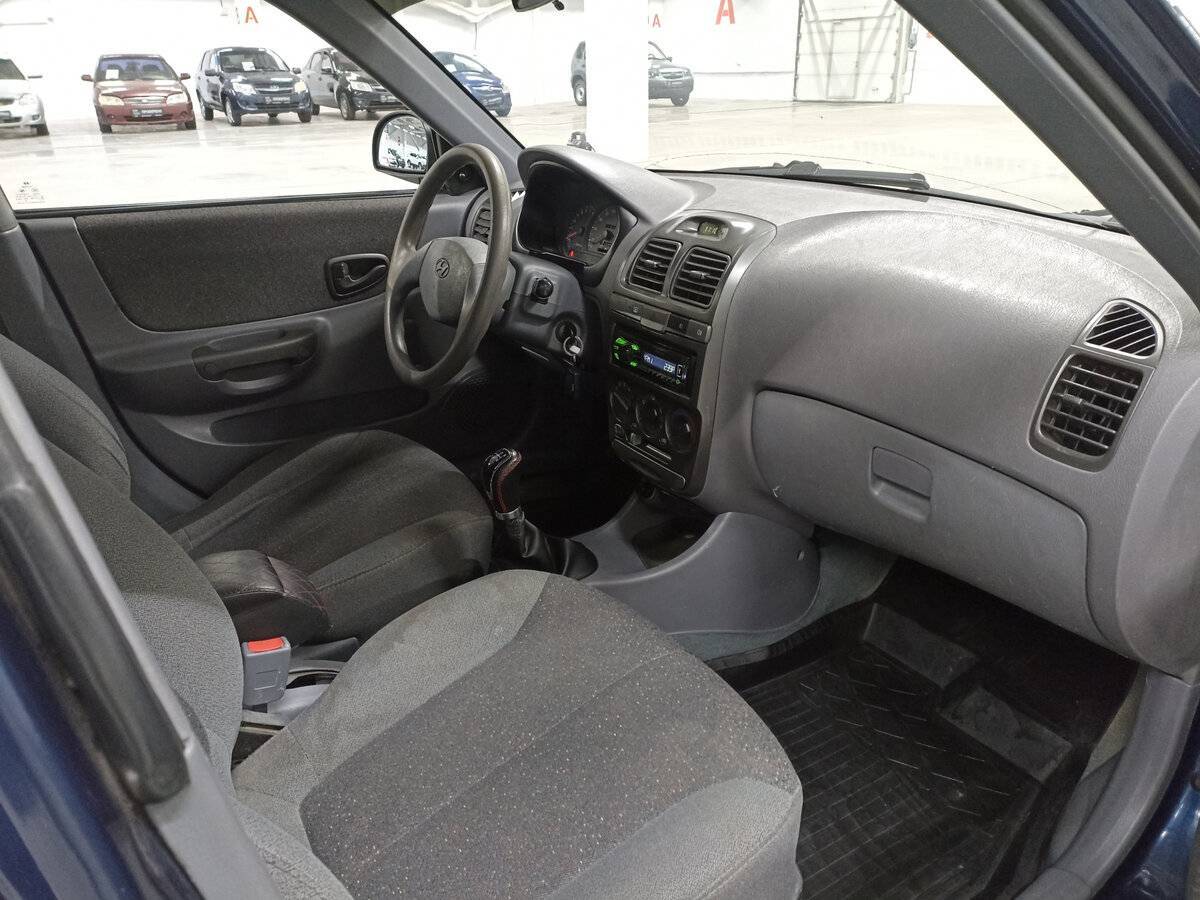 Hyundai Accent с пробегом — 2008 год. Фото: #10